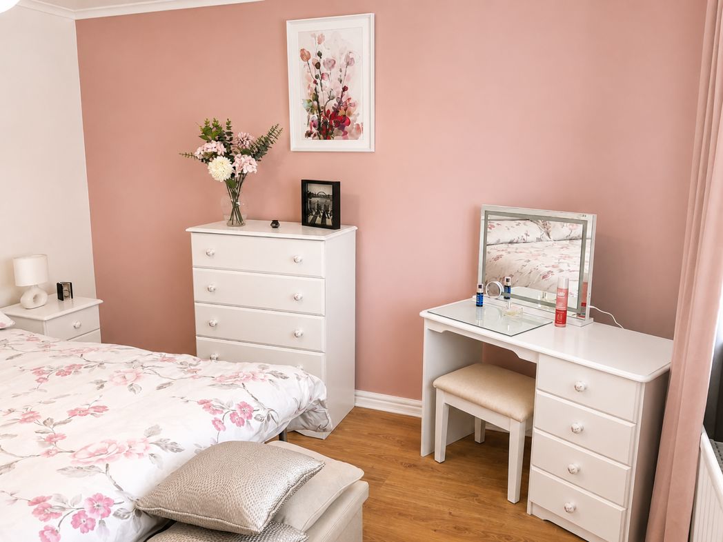 Property image 23 of 38