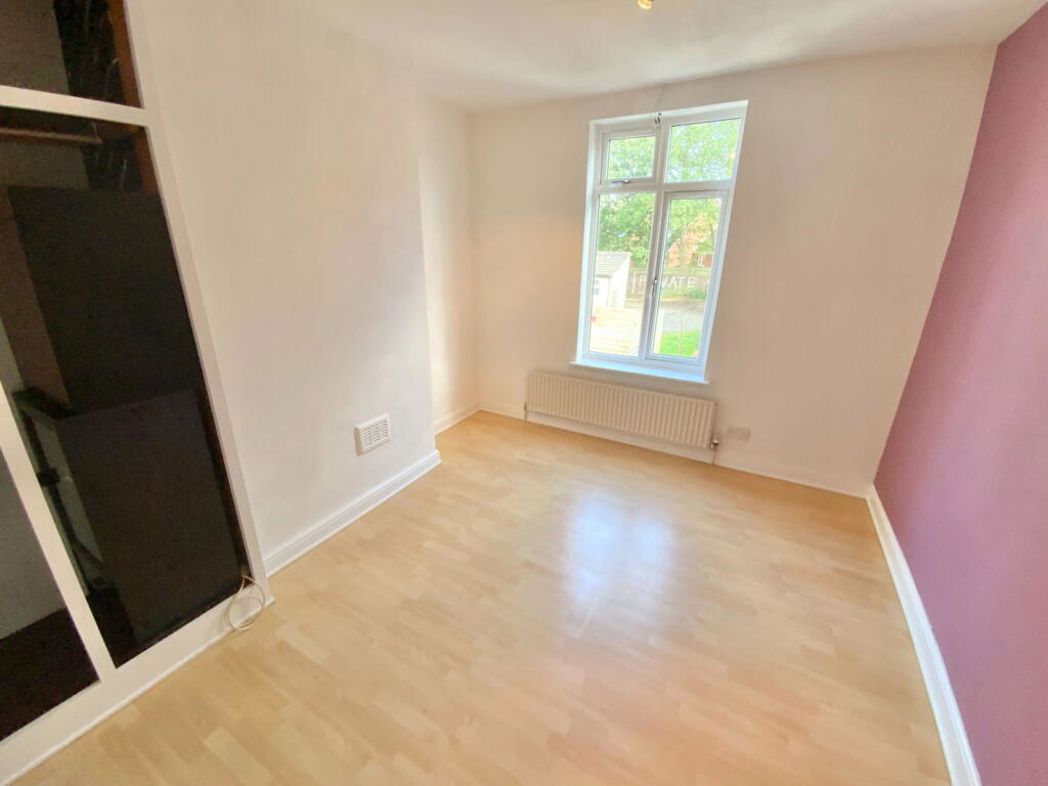 122, Halesowen, West Midlands, B63 2SA