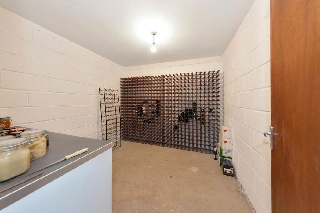 Property image 30 of 32