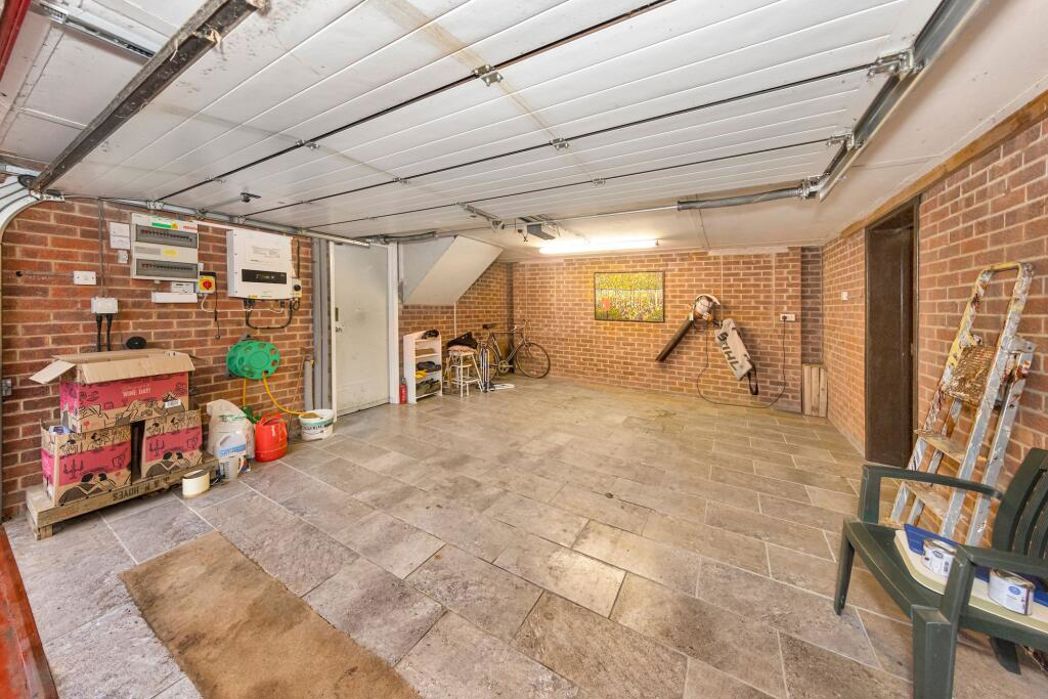 Property image 31 of 32