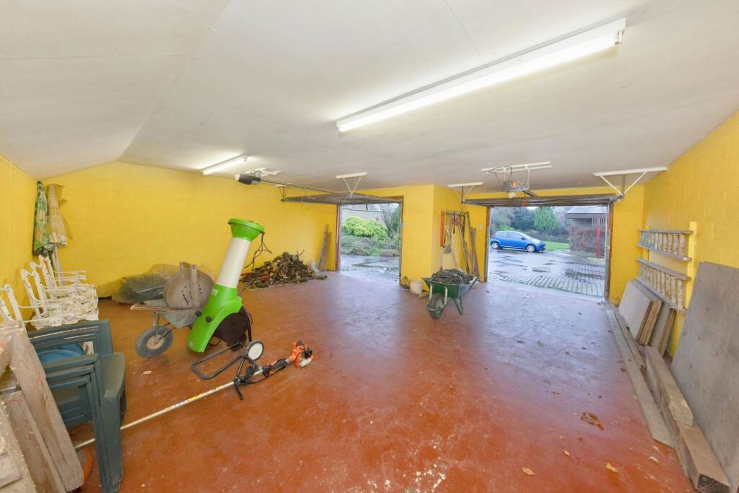 Property image 32 of 32