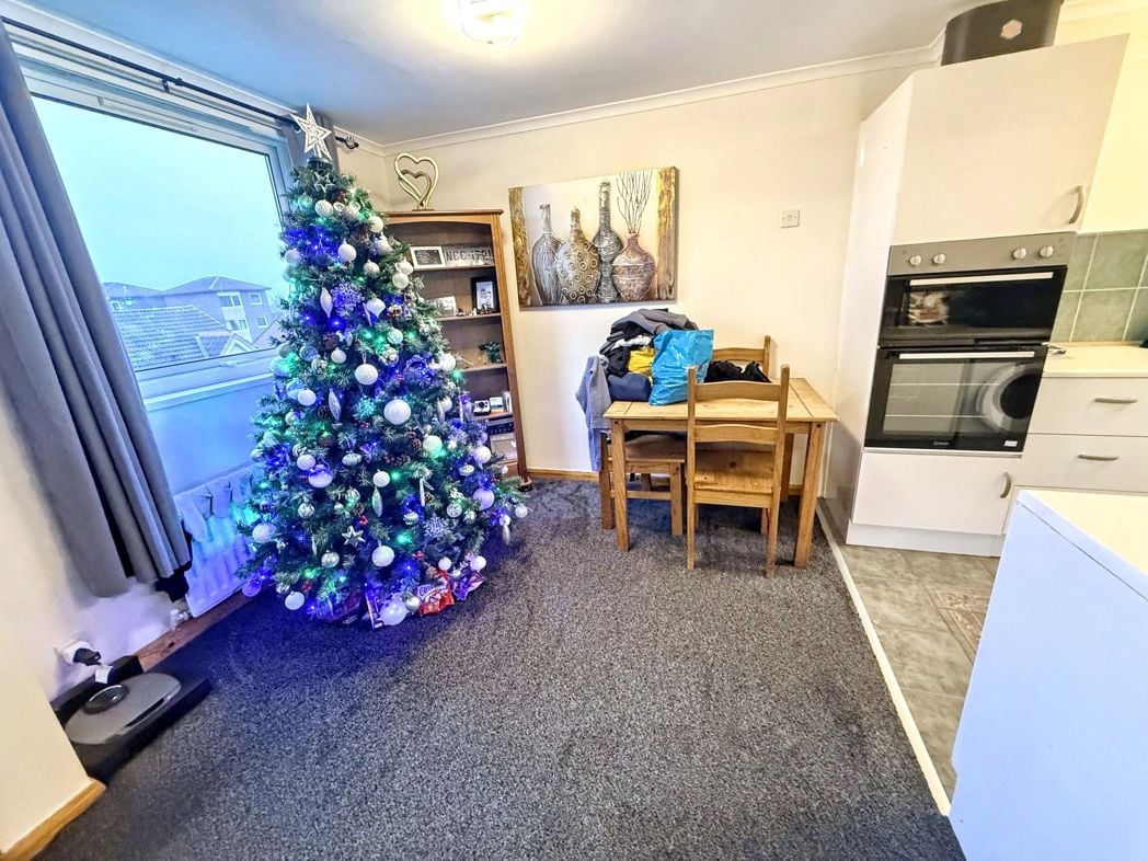 Property image 5 of 10