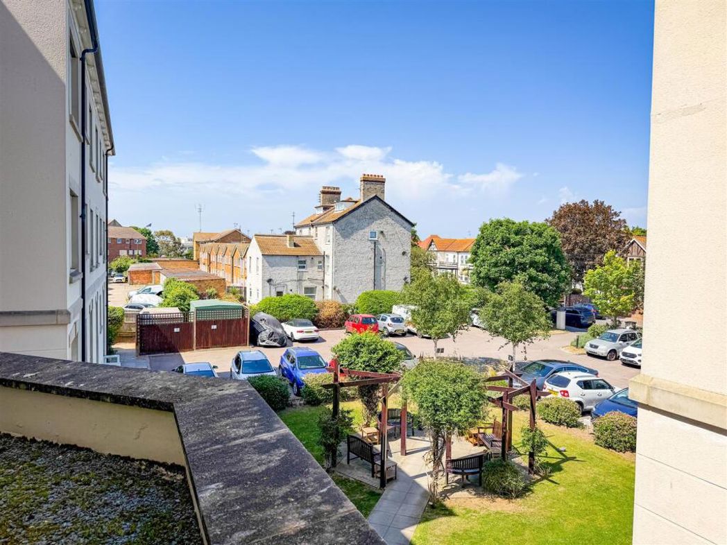Property image 16 of 16