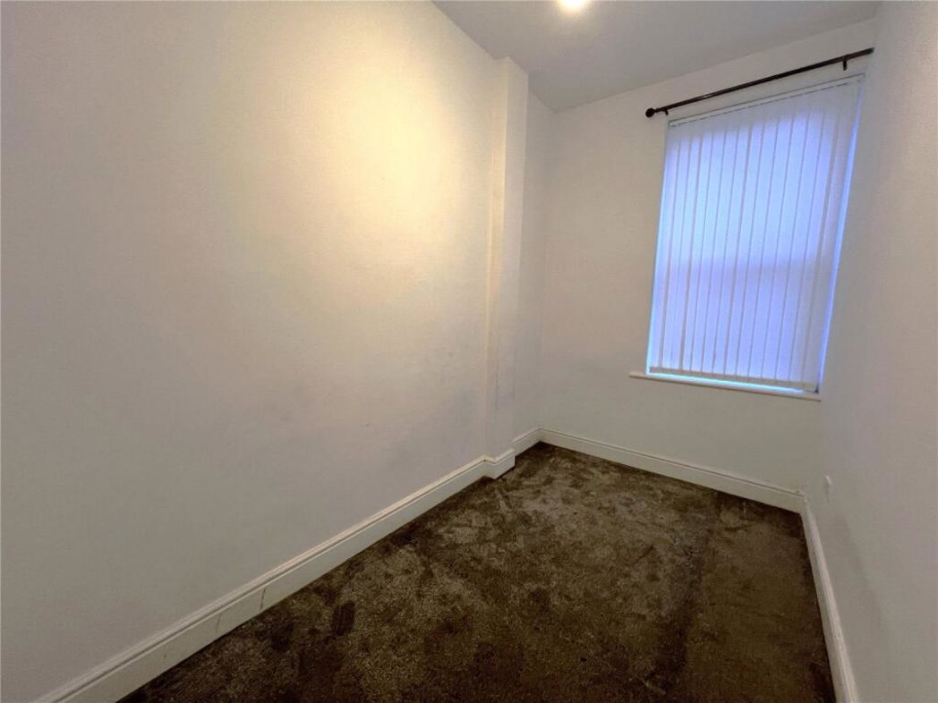 Property image 10 of 13
