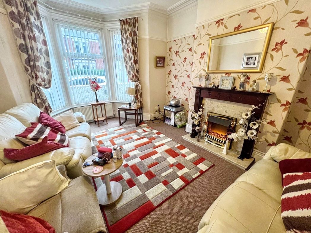 Property image 2 of 10