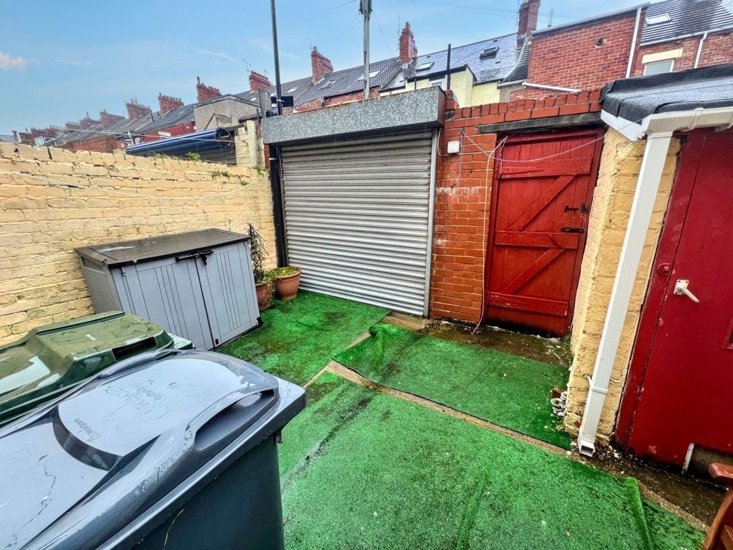 Property image 10 of 10