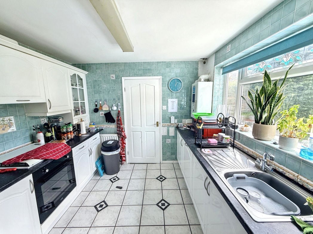 Property image 7 of 14