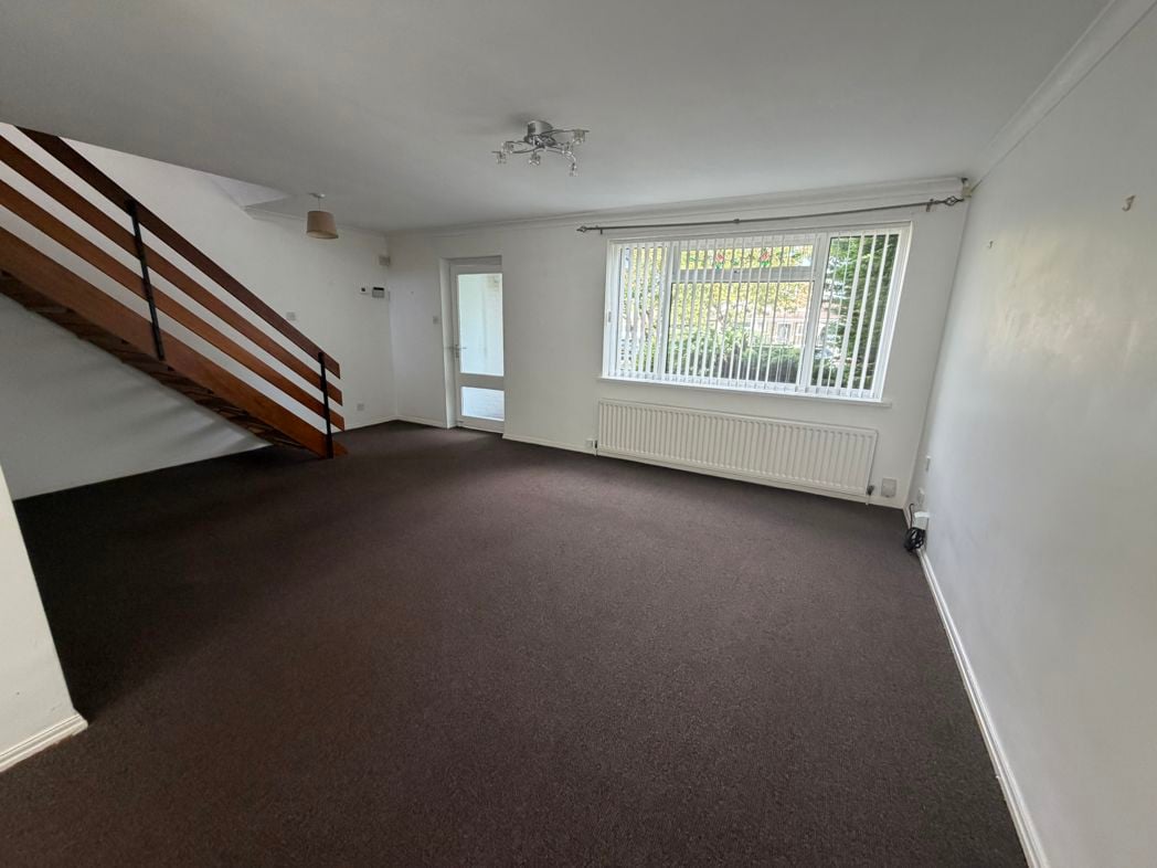 Property image 4 of 17