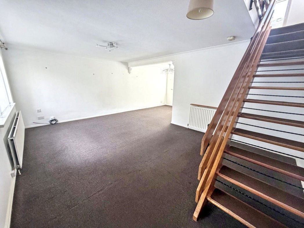 Property image 2 of 17