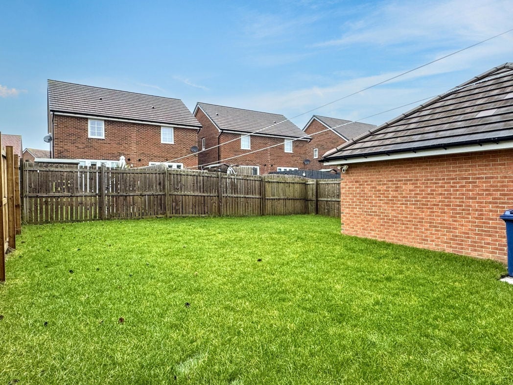 Property image 21 of 25