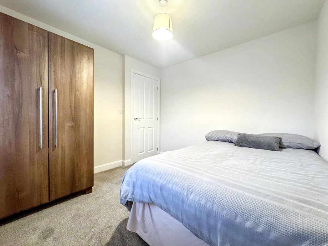 Property image 16 of 25