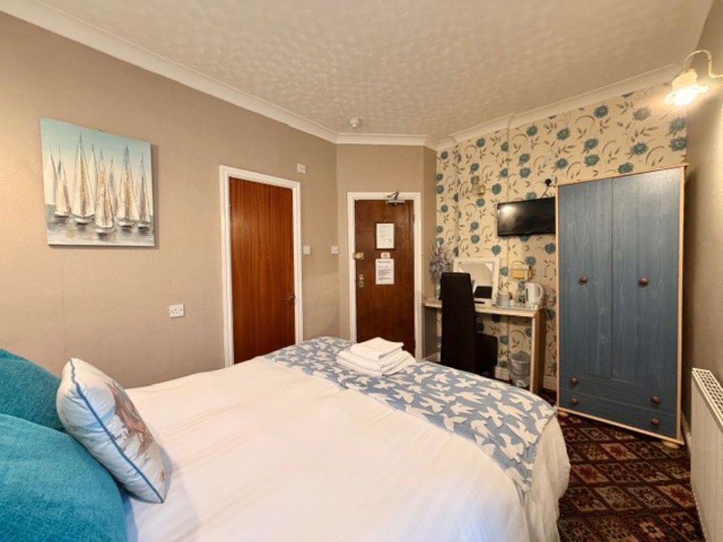 Trafalgar Hotel, 106, Blackpool, Lancashire, FY1 4PR