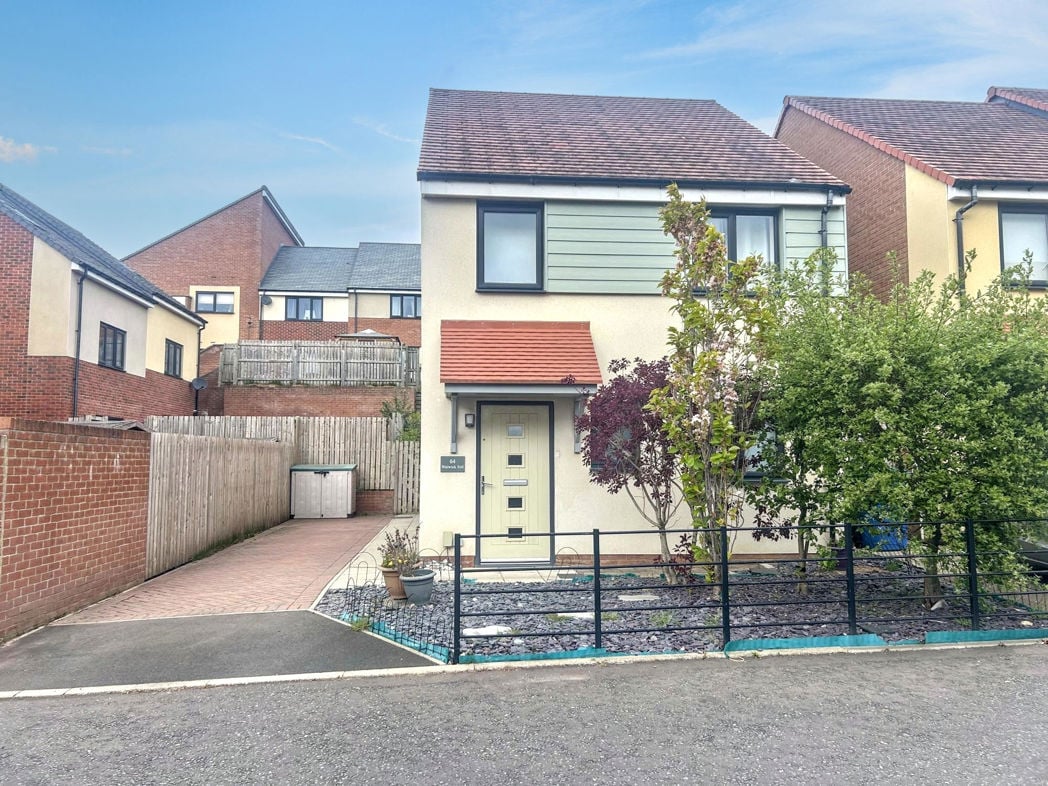 Property image 15 of 18