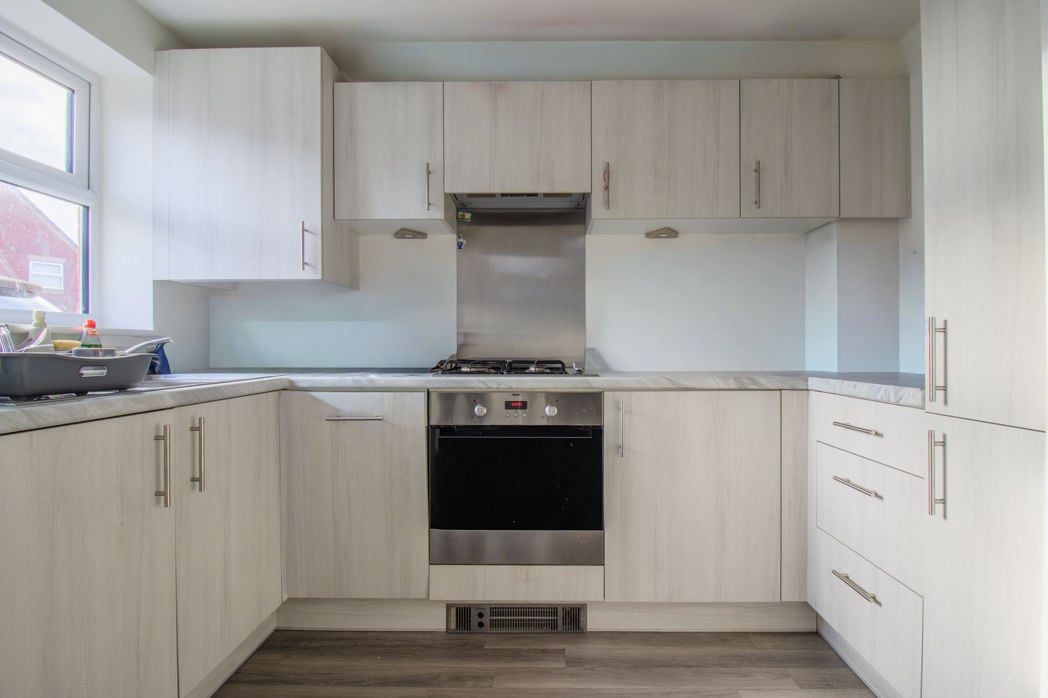 Property image 2 of 14
