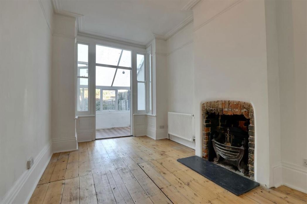 41 , Portsmouth, Hampshire, PO2 0HQ