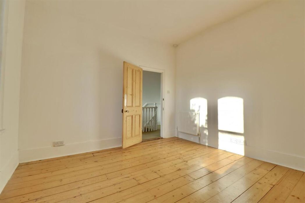 41 , Portsmouth, Hampshire, PO2 0HQ