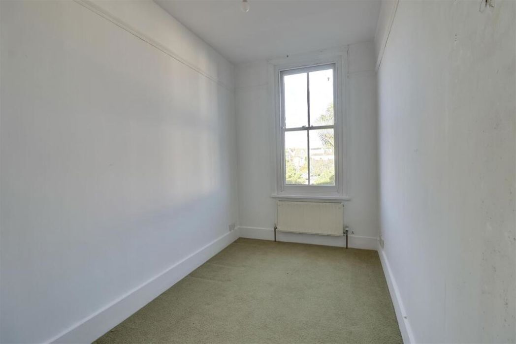 41 , Portsmouth, Hampshire, PO2 0HQ