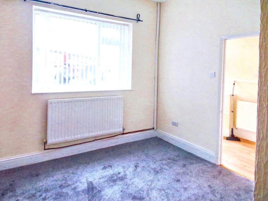 Property image 3 of 10