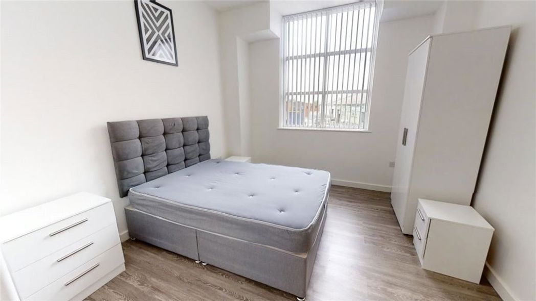 Property image 5 of 11