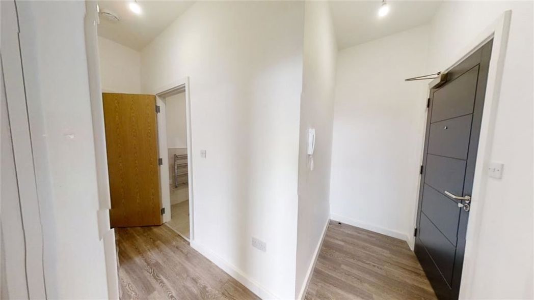 Property image 11 of 11