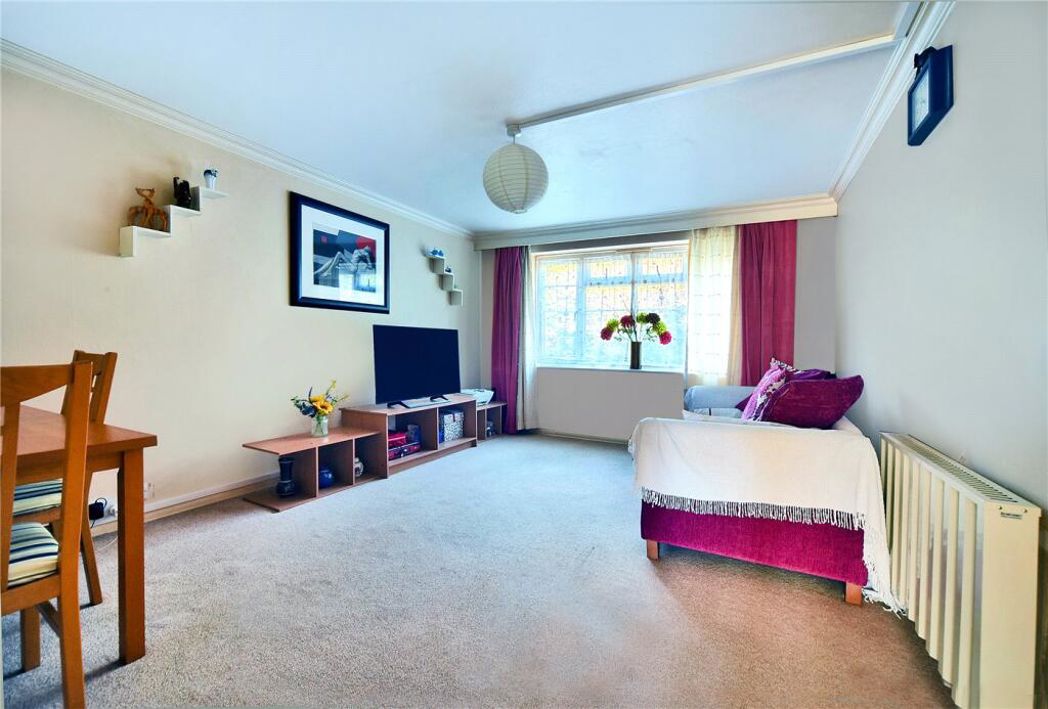 Property image 2 of 12