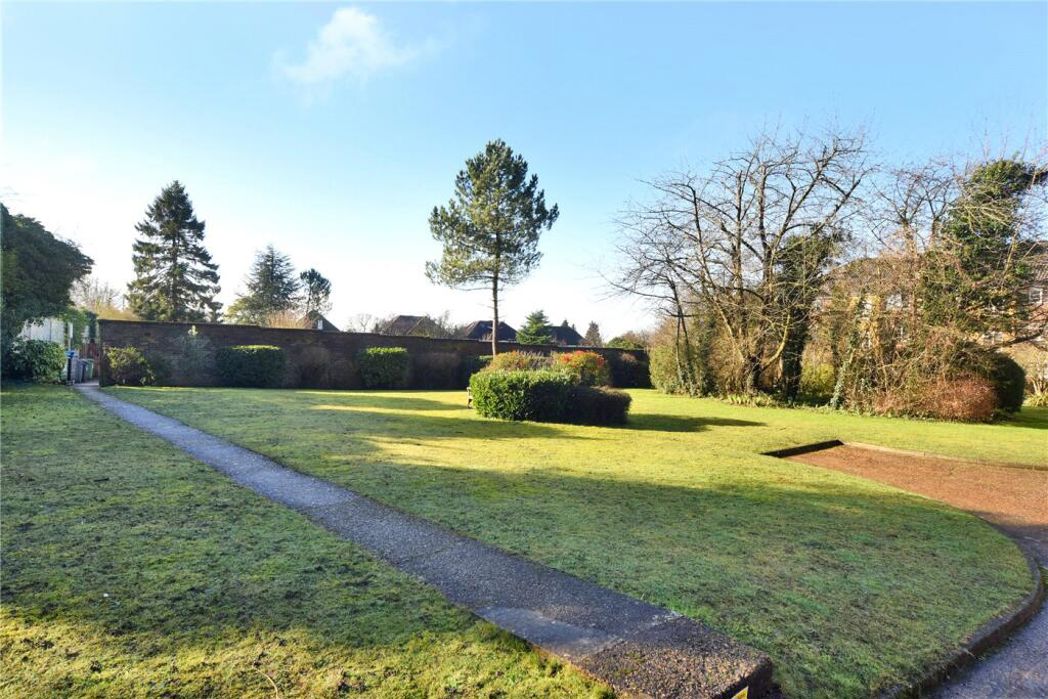 Property image 10 of 12