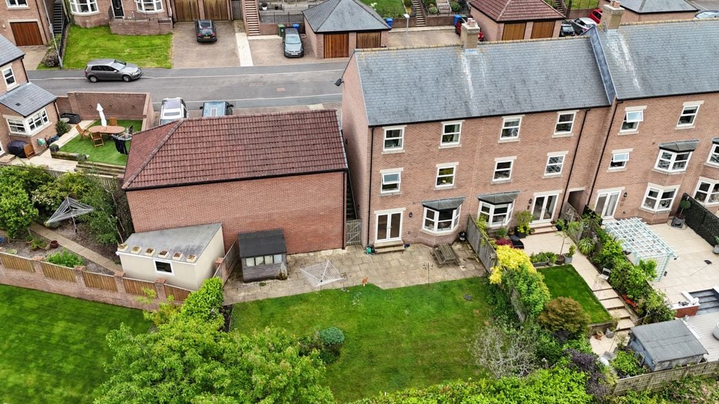 Property image 24 of 27