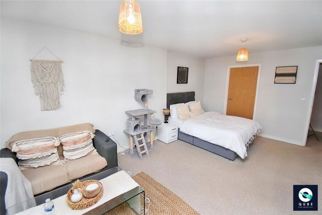 Property image 6 of 7