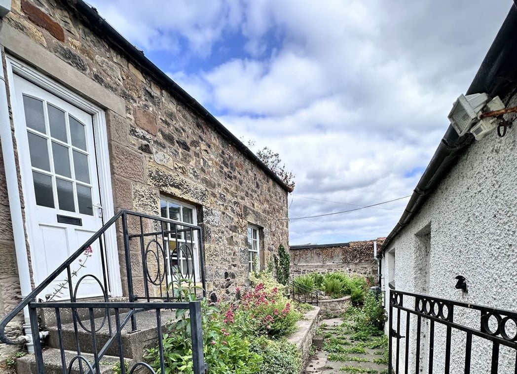 Property image 10 of 39