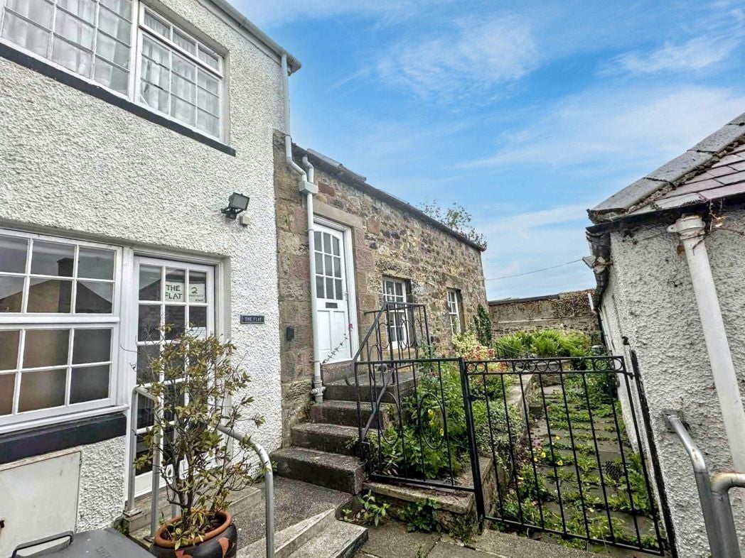 Property image 3 of 39