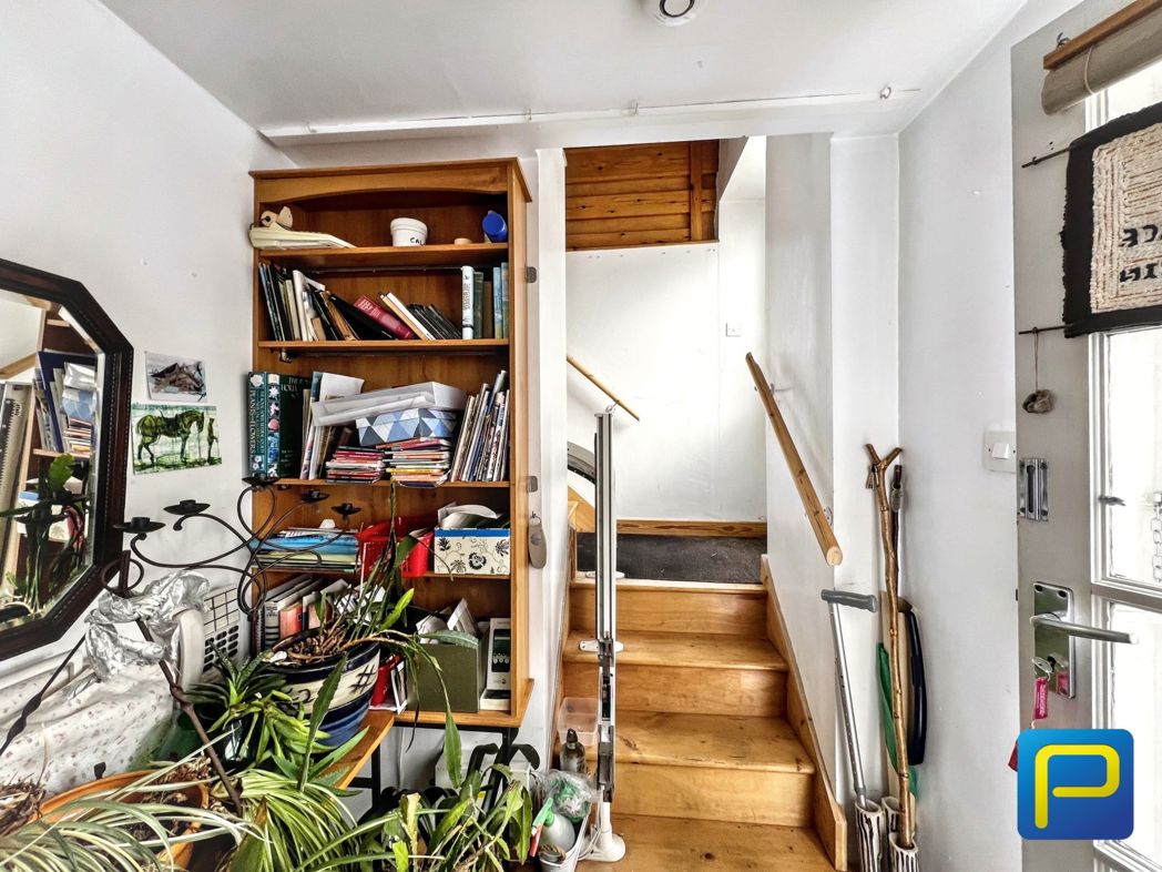 Property image 14 of 39