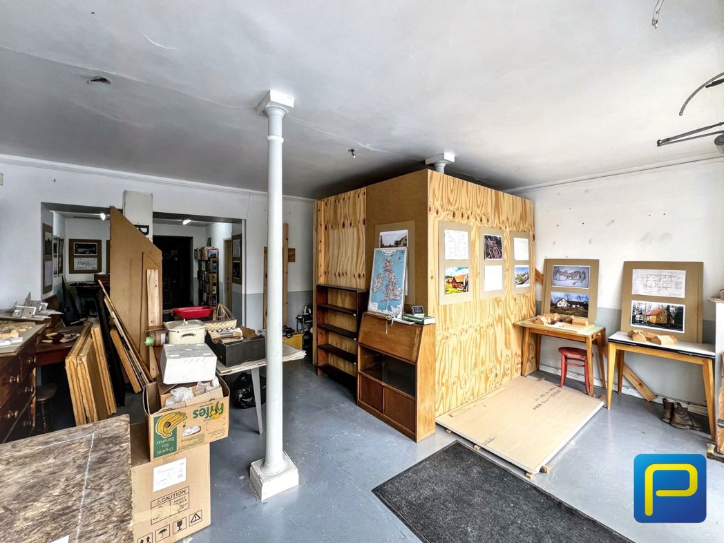Property image 17 of 39
