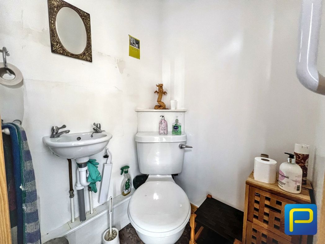 Property image 18 of 39