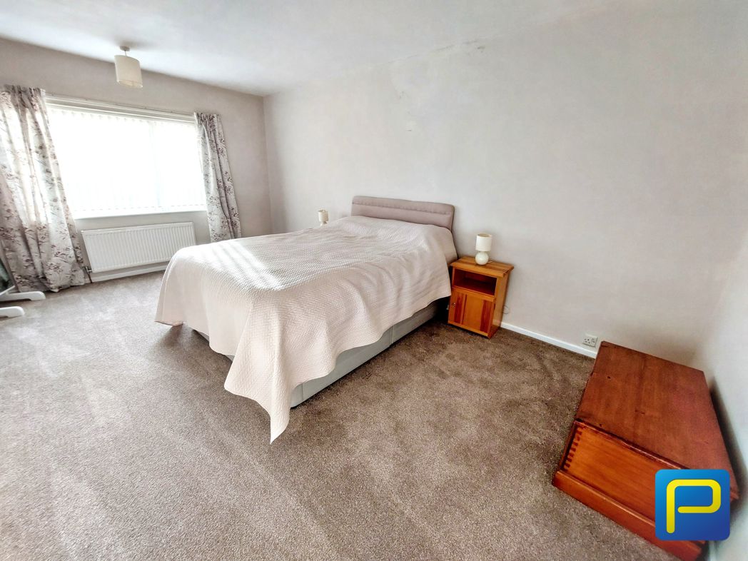 Property image 14 of 31