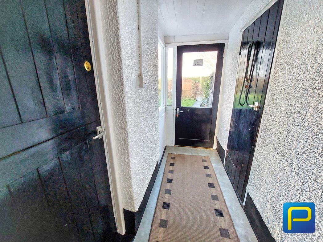 Property image 9 of 31
