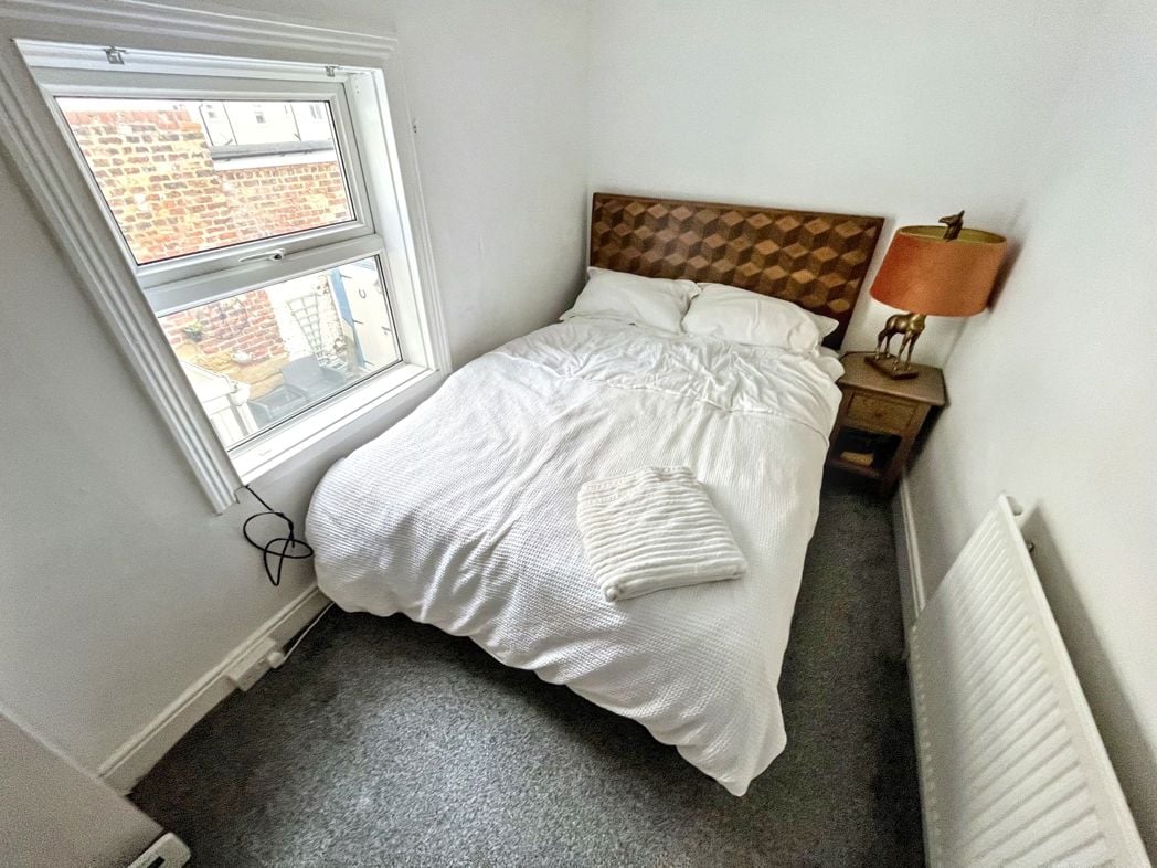 Property image 7 of 16