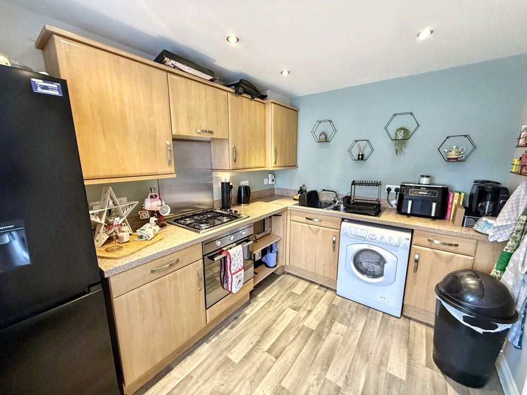 Property image 3 of 15