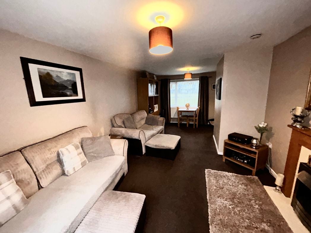 Property image 3 of 13