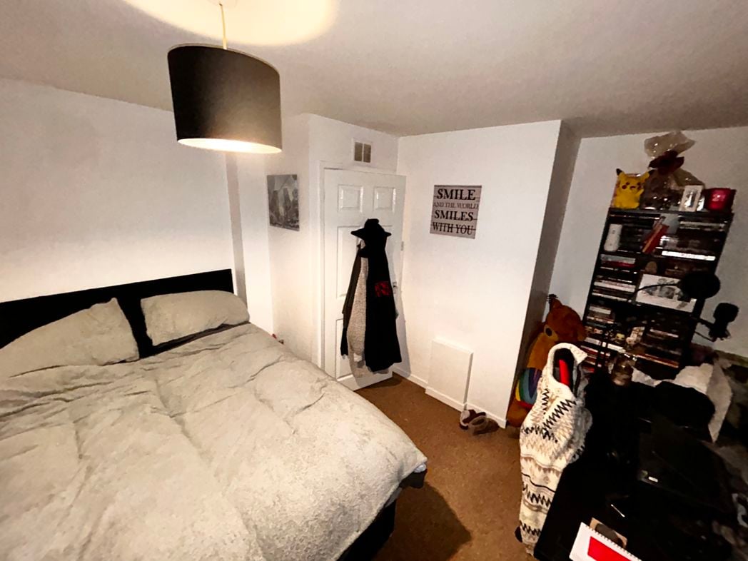 Property image 10 of 13