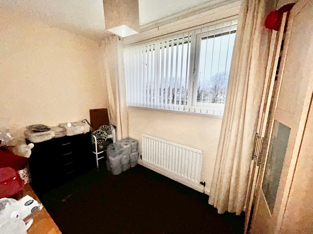Property image 11 of 13