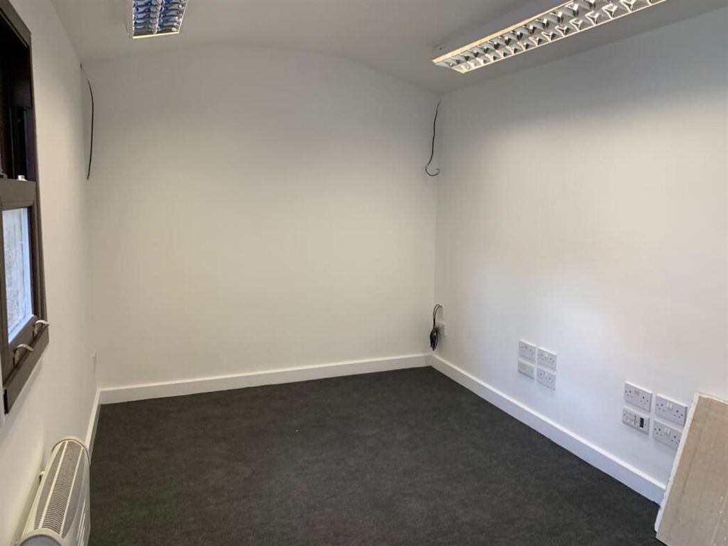 Property image 15 of 15