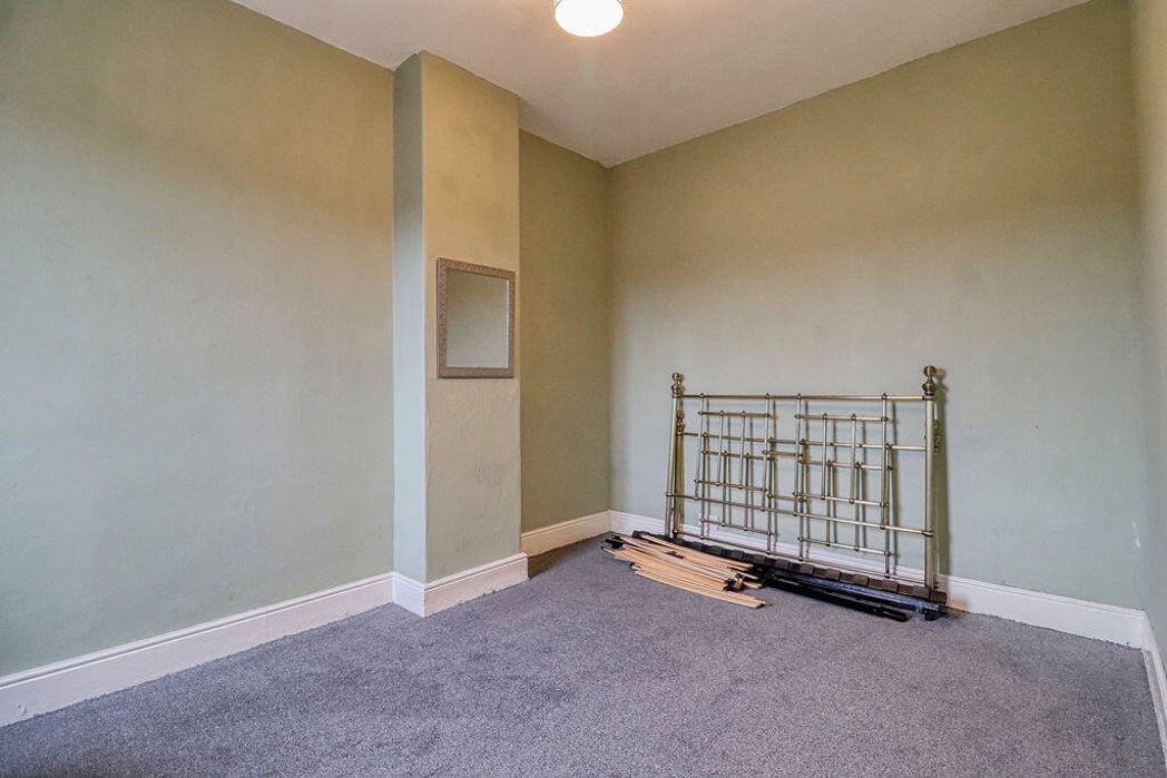 Property image 8 of 11