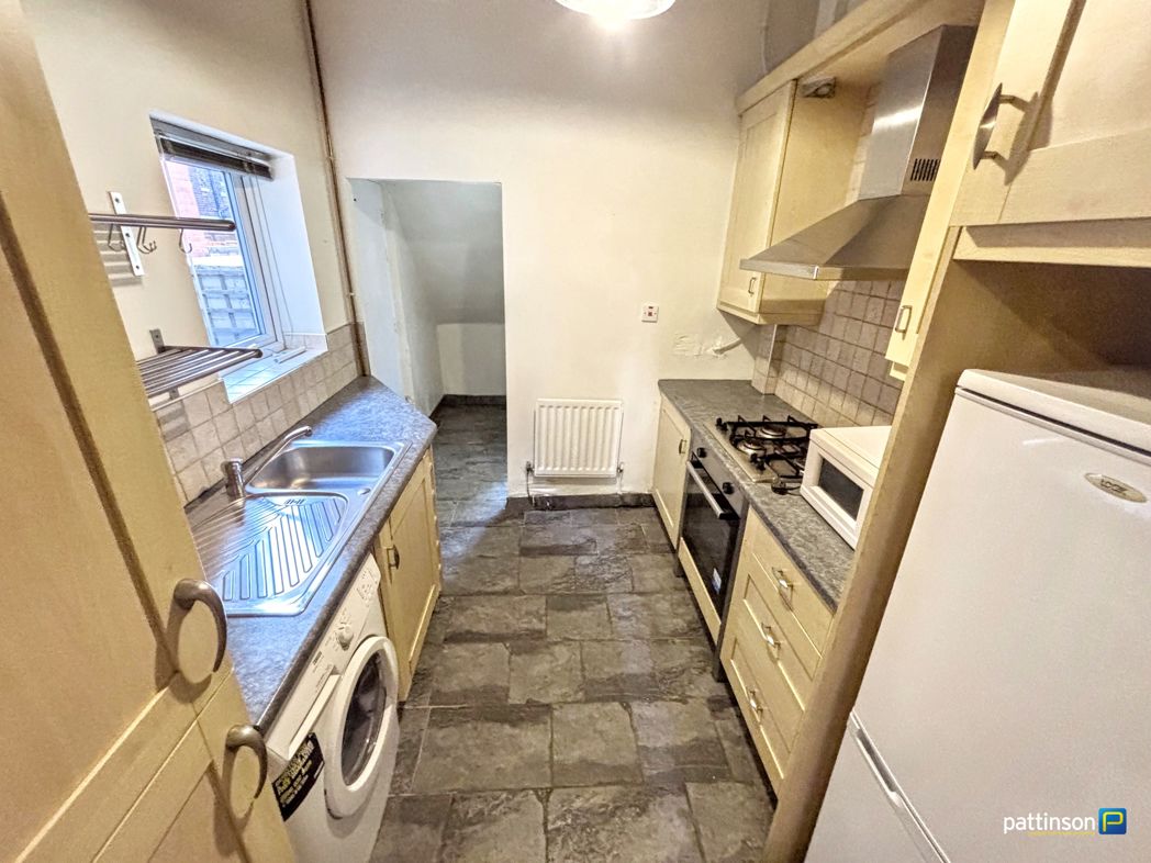 Property image 7 of 9