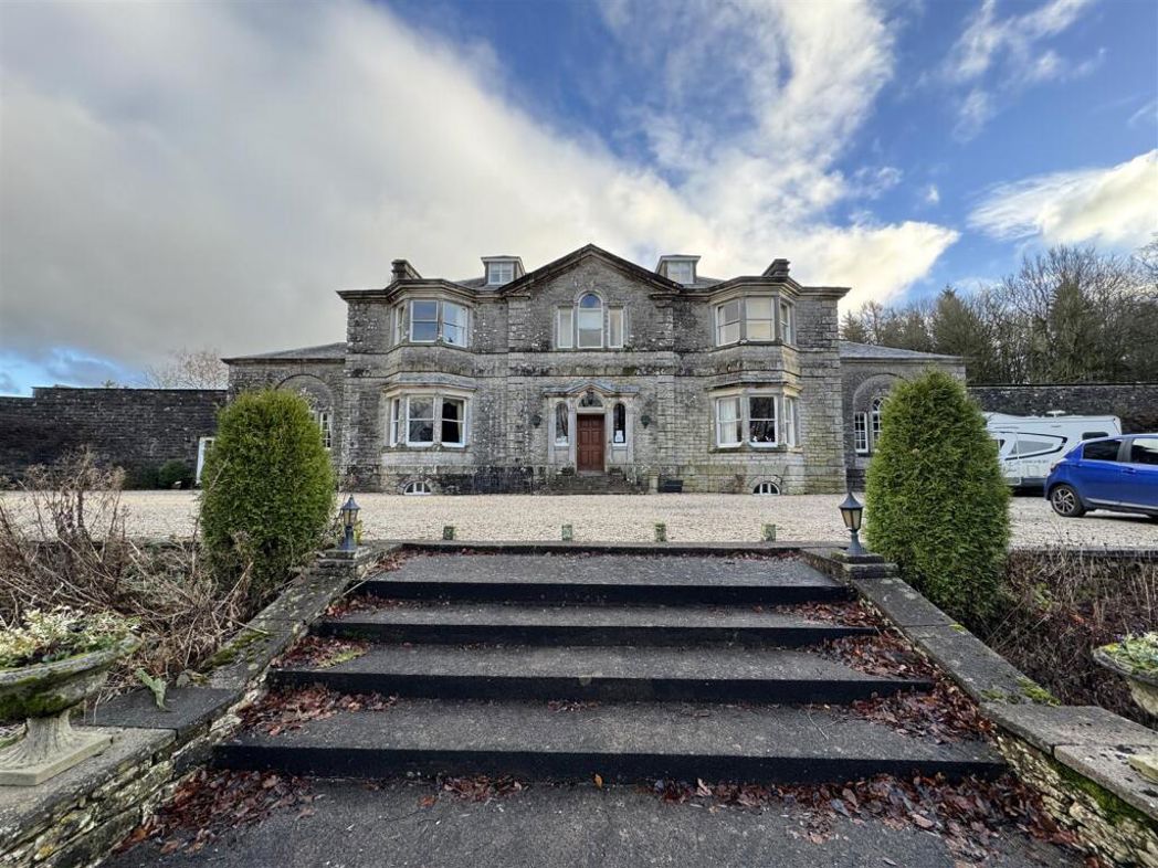 Property image 20 of 30