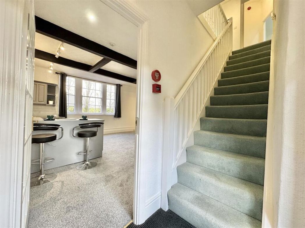 Property image 7 of 30