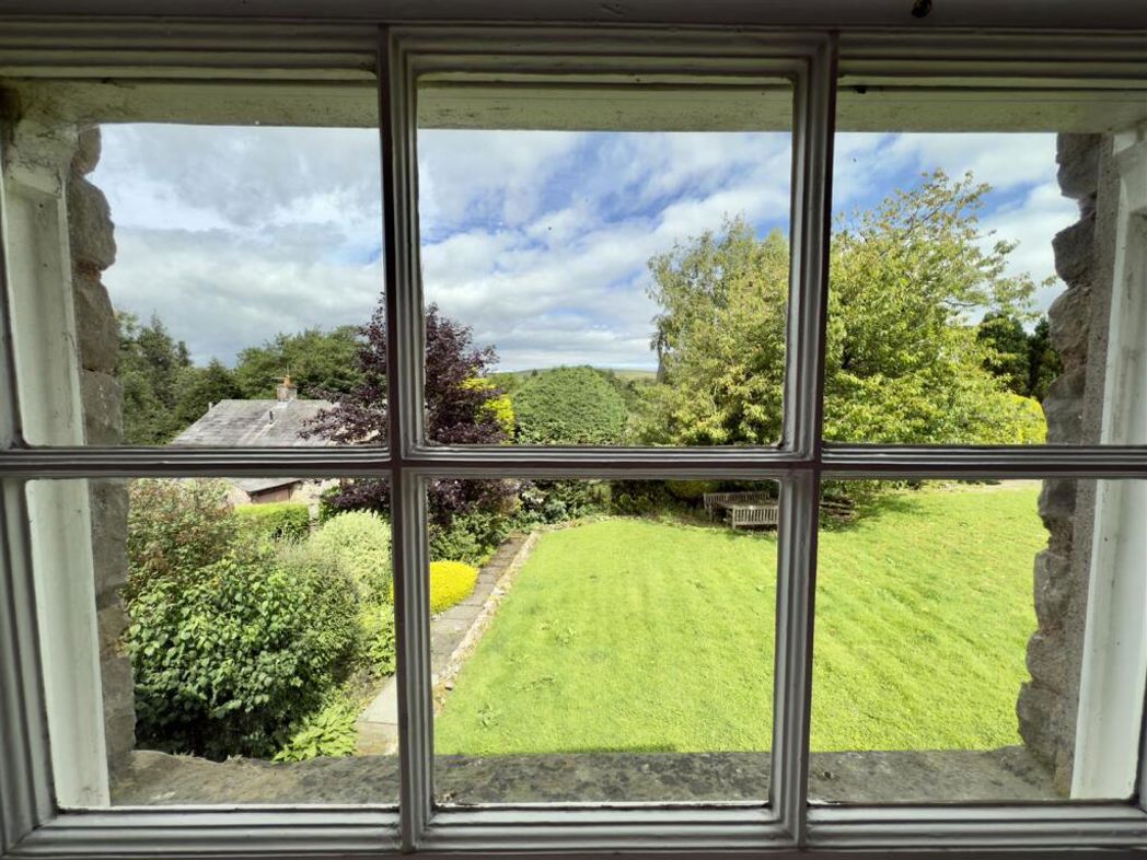 Property image 13 of 46