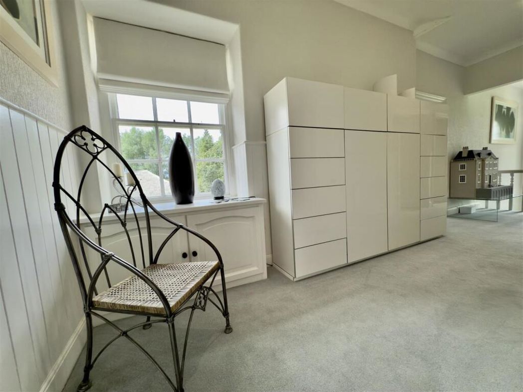 Property image 14 of 46