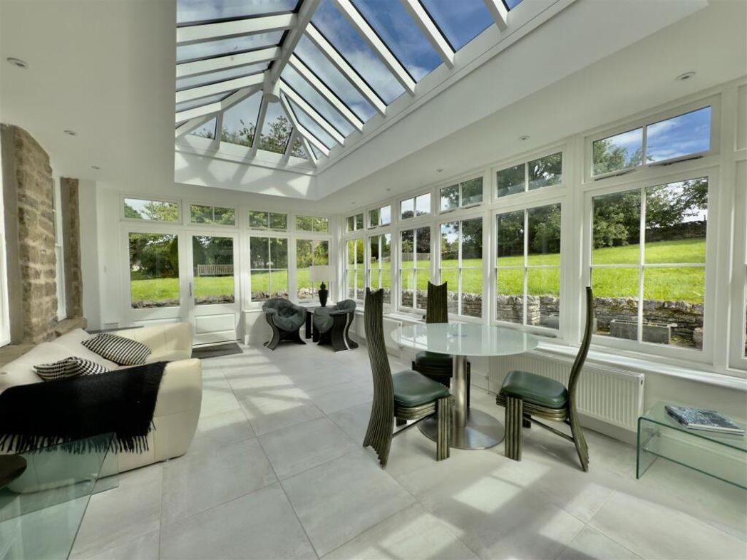 Property image 29 of 46