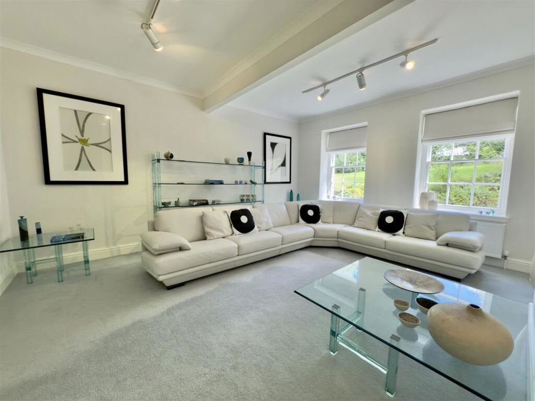 Property image 2 of 46
