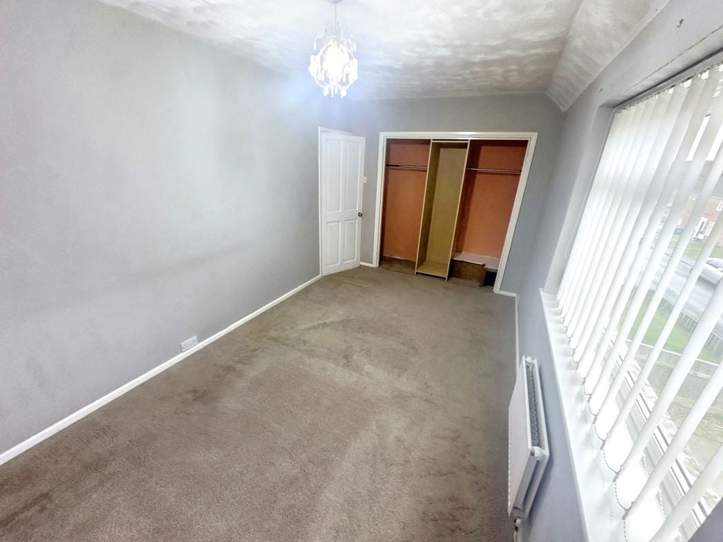Property image 10 of 15